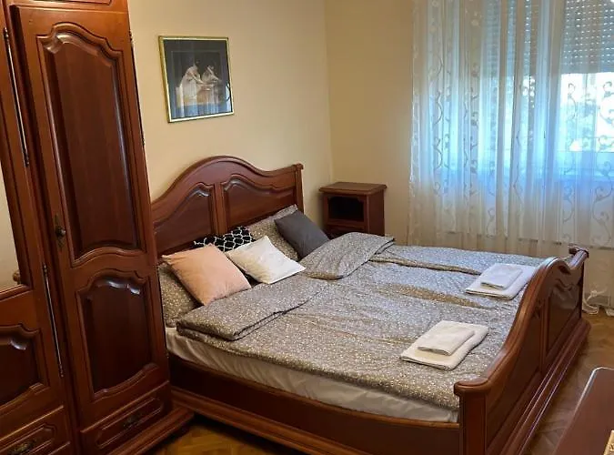 아파트 Central Apartment Zemun Zemun
